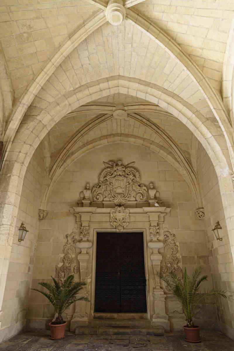 Alicante - Elche 02 - Ayuntamiento.jpg